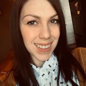 Meet your Posher, Roxanne